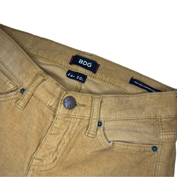 NWT UO BDG mid rise cigarette ankle pressed corduroy pants womens 24 caramel - Picture 5 of 10